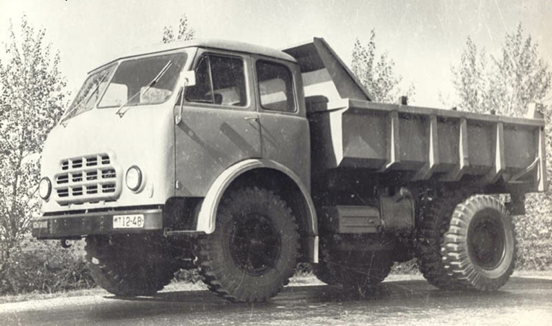 МАЗ-503Б